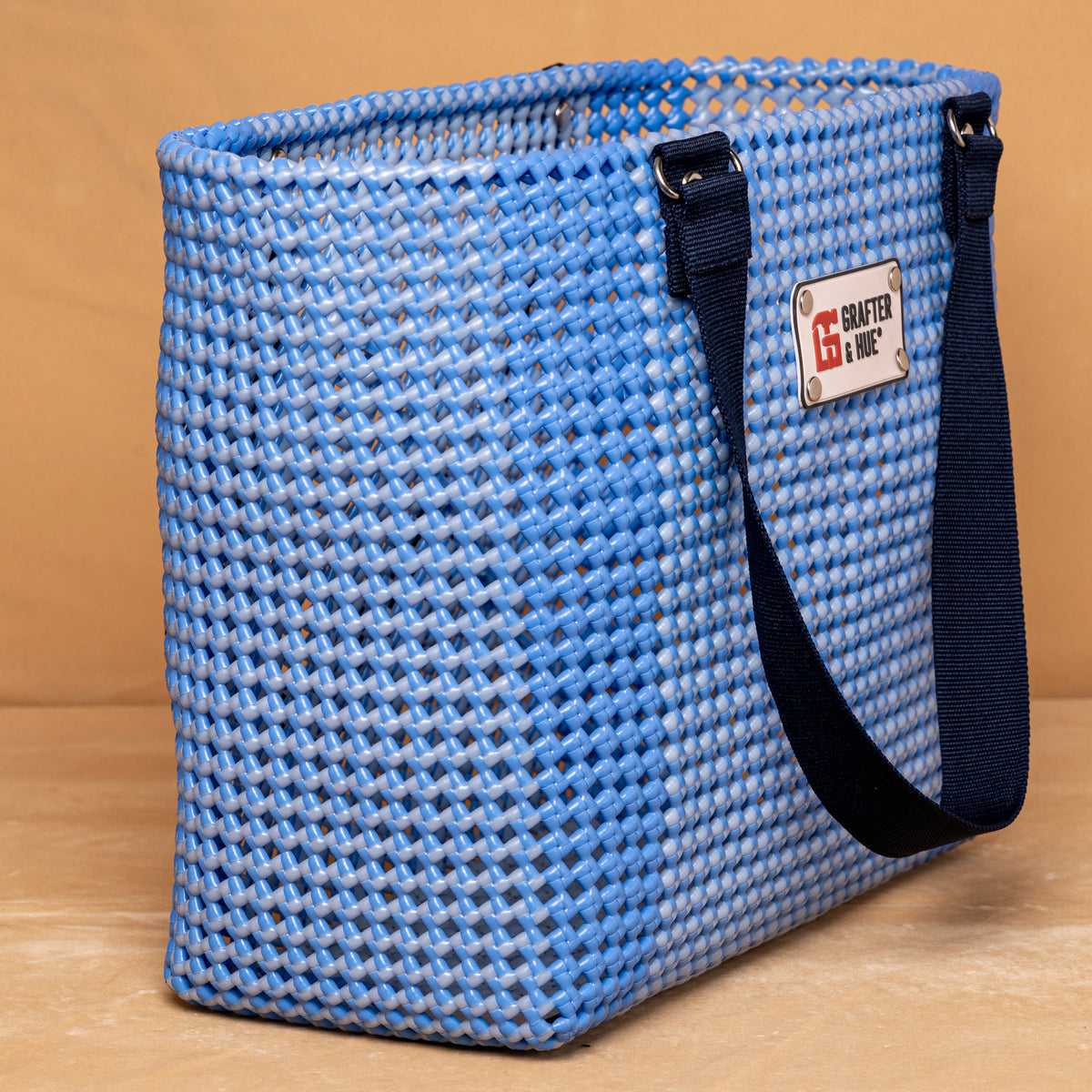 Denim & Silver (No. 040)